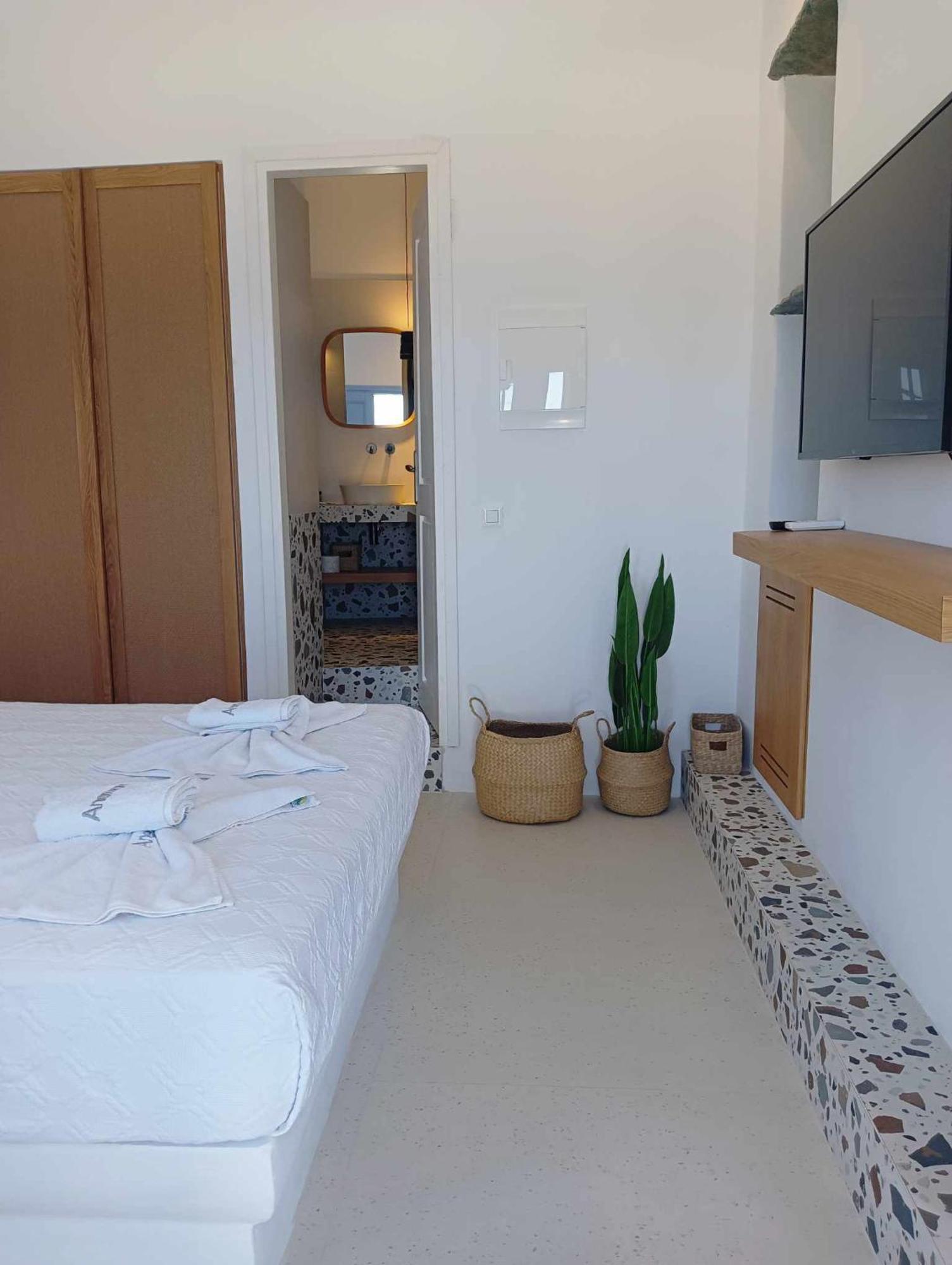 Anemousa Hotel Folegandros Town Exterior photo